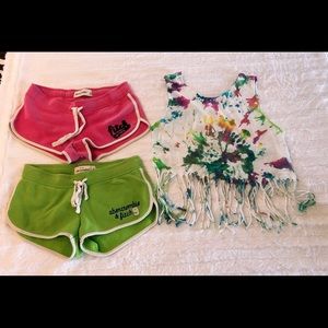 Abercrombie Shorts & tie-dyed top